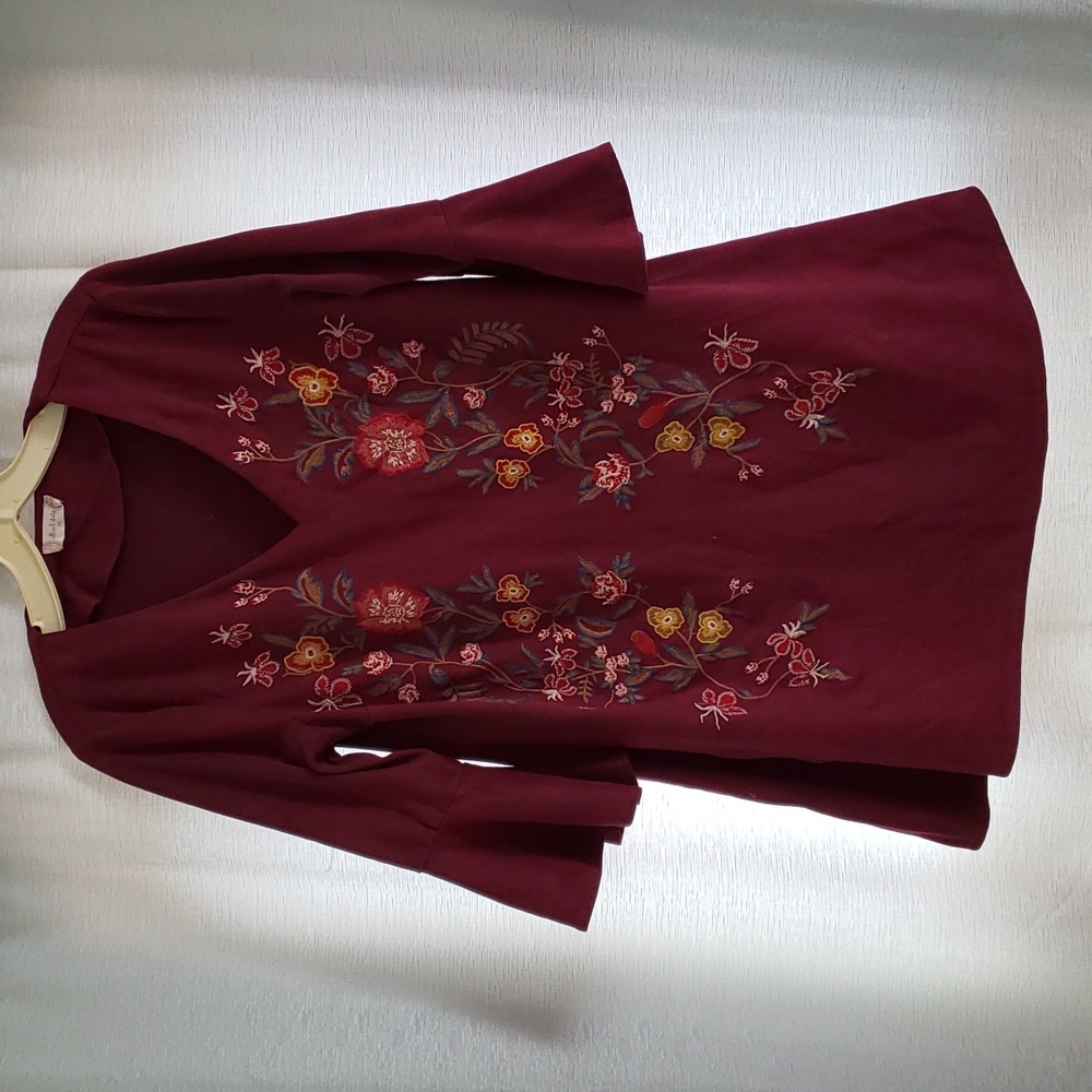 Altar'd State tunic